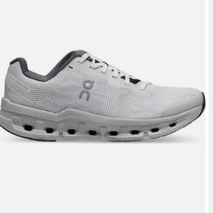 ON Cloudgo Women’s Size 10